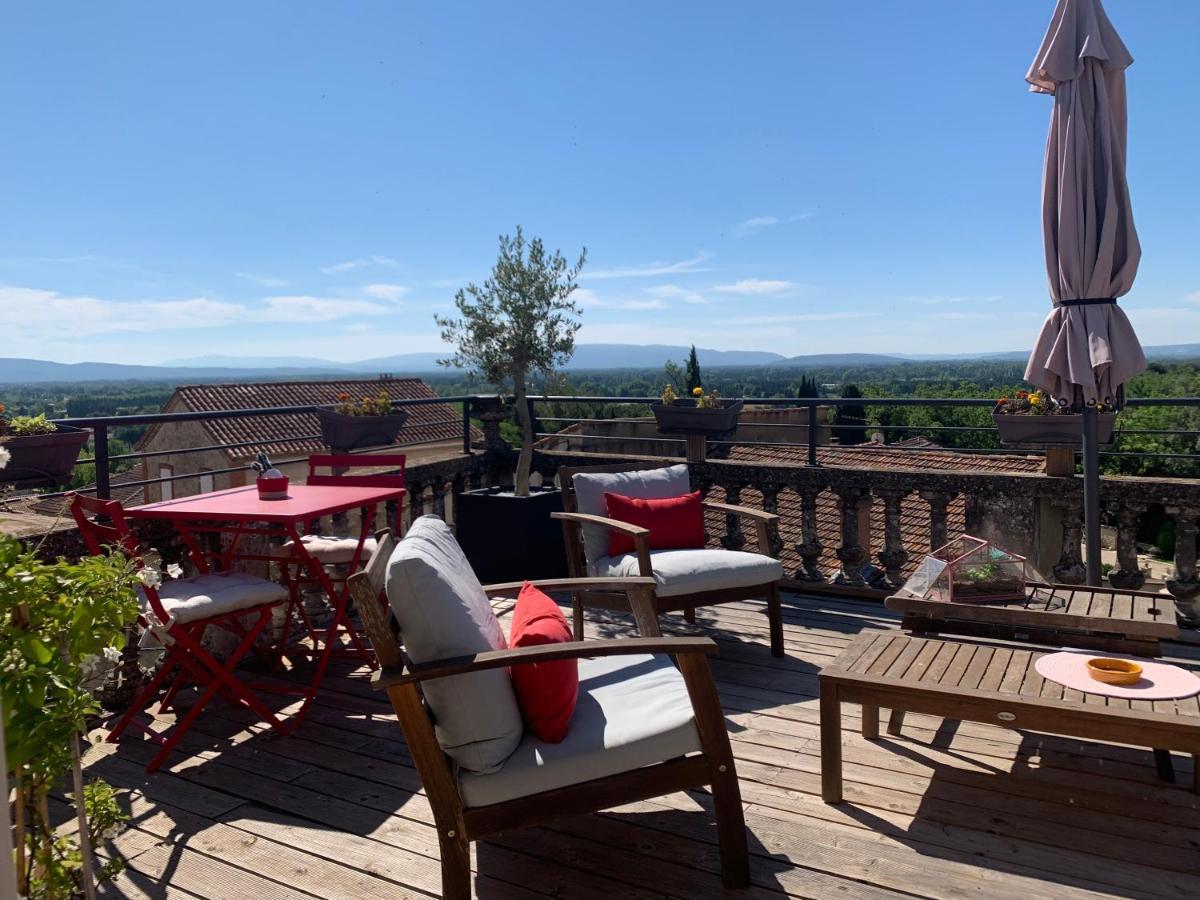 Un Soir Sous Les Etoiles Bed & Breakfast Chateauneuf-de-Gadagne Exterior photo