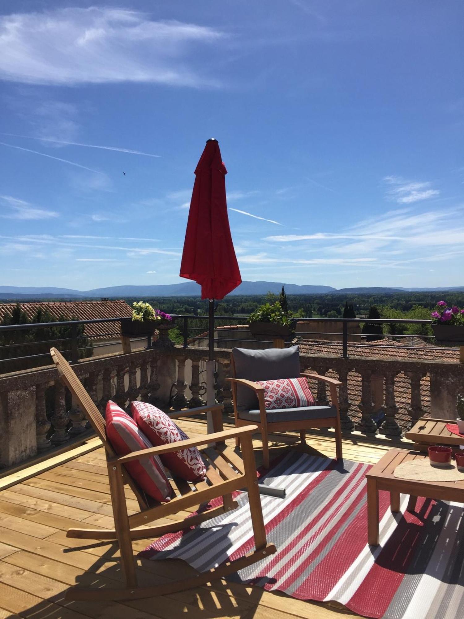 Un Soir Sous Les Etoiles Bed & Breakfast Chateauneuf-de-Gadagne Exterior photo